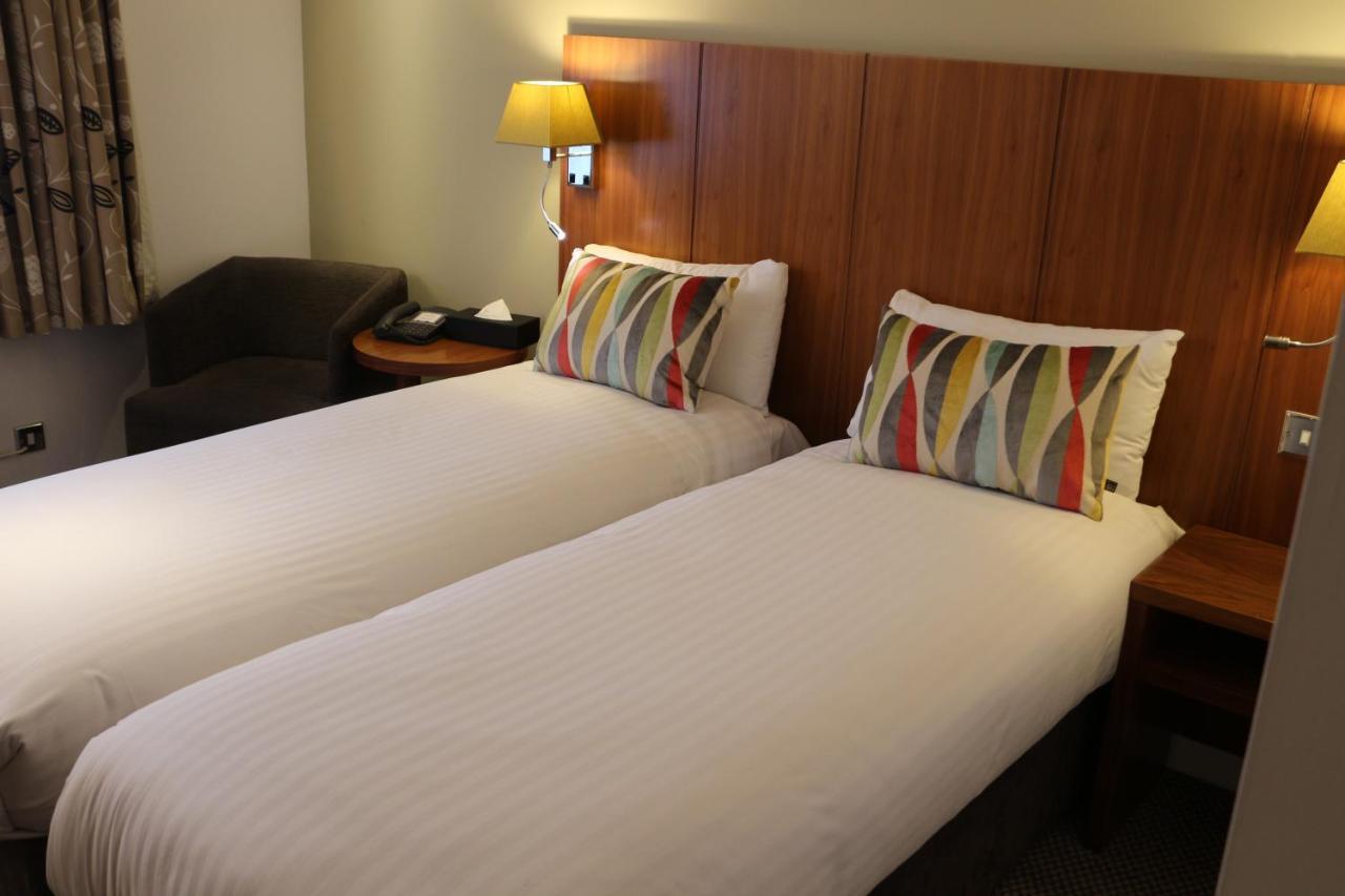 The Woodlands Event Centre Hotel ไวบอสตัน ภายนอก รูปภาพ