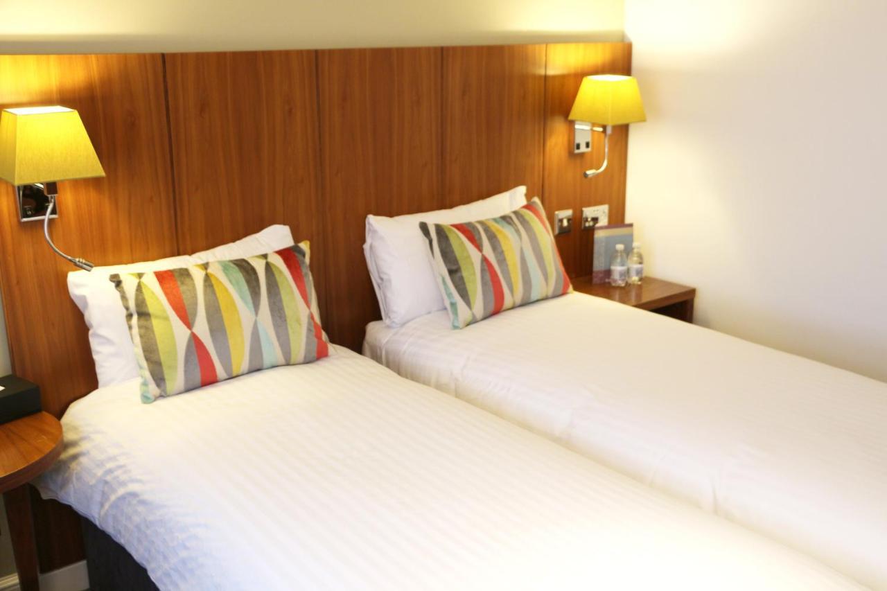 The Woodlands Event Centre Hotel ไวบอสตัน ภายนอก รูปภาพ